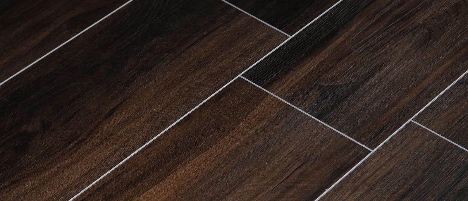 P851 Amber — American Floor Distributors Paramount Collection
