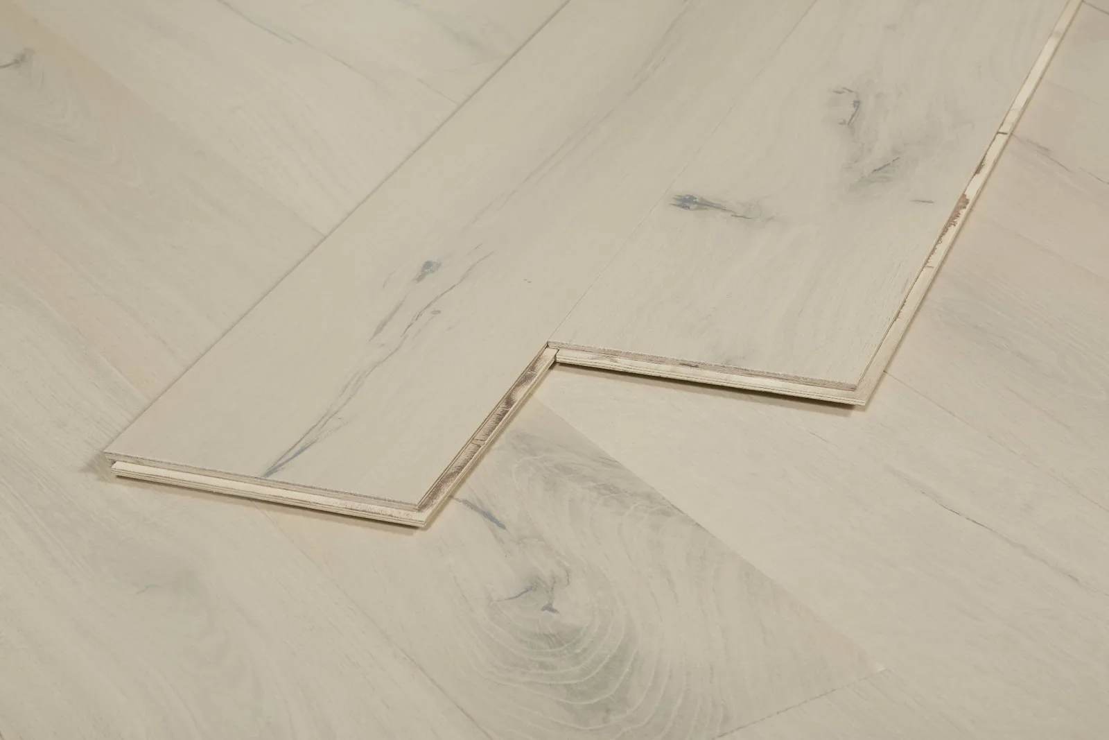 White Wood room scene 5