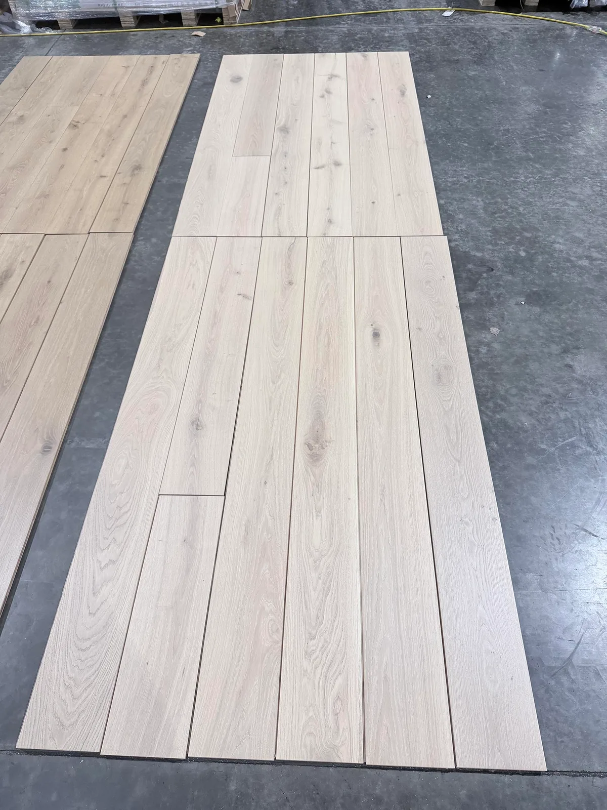 Tribeca Taupe — EuroOak Urban Estate