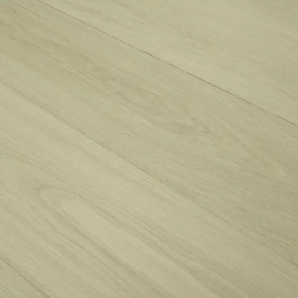 Isabella — Monarch Plank Regent