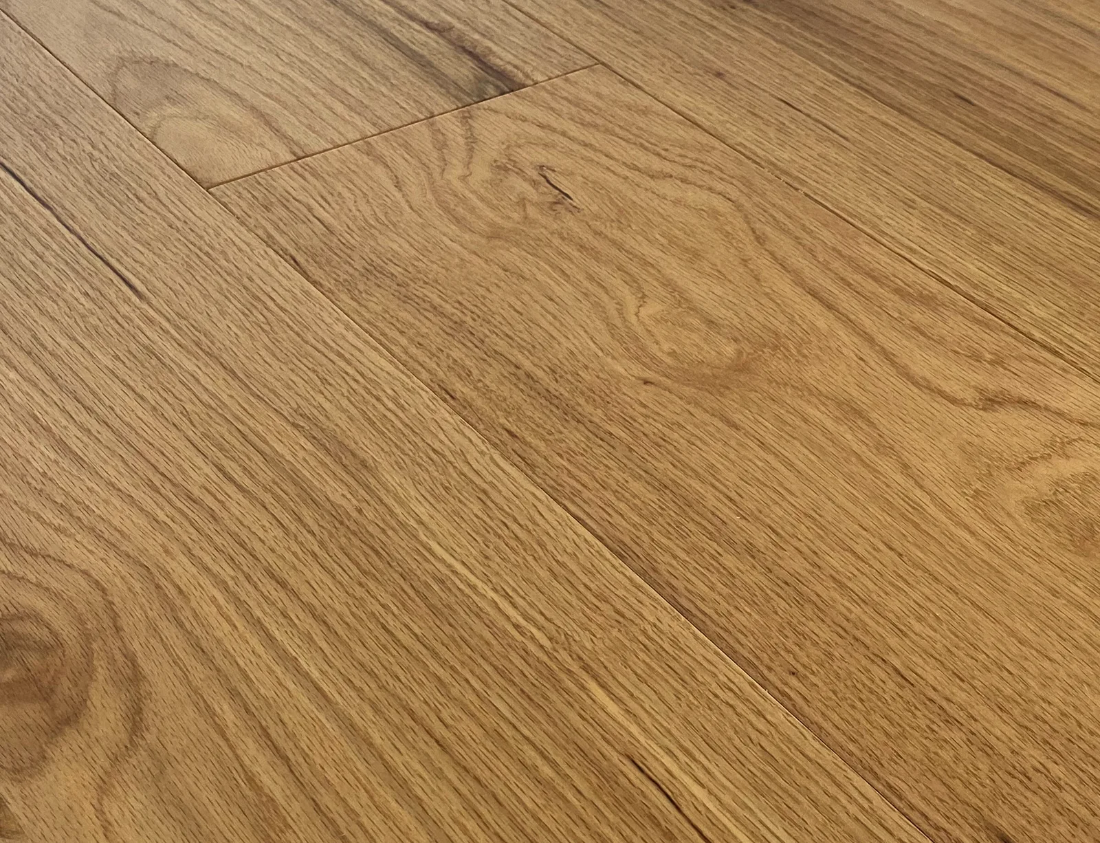 White Oak Light Rustic — Monarch Plank Vinland