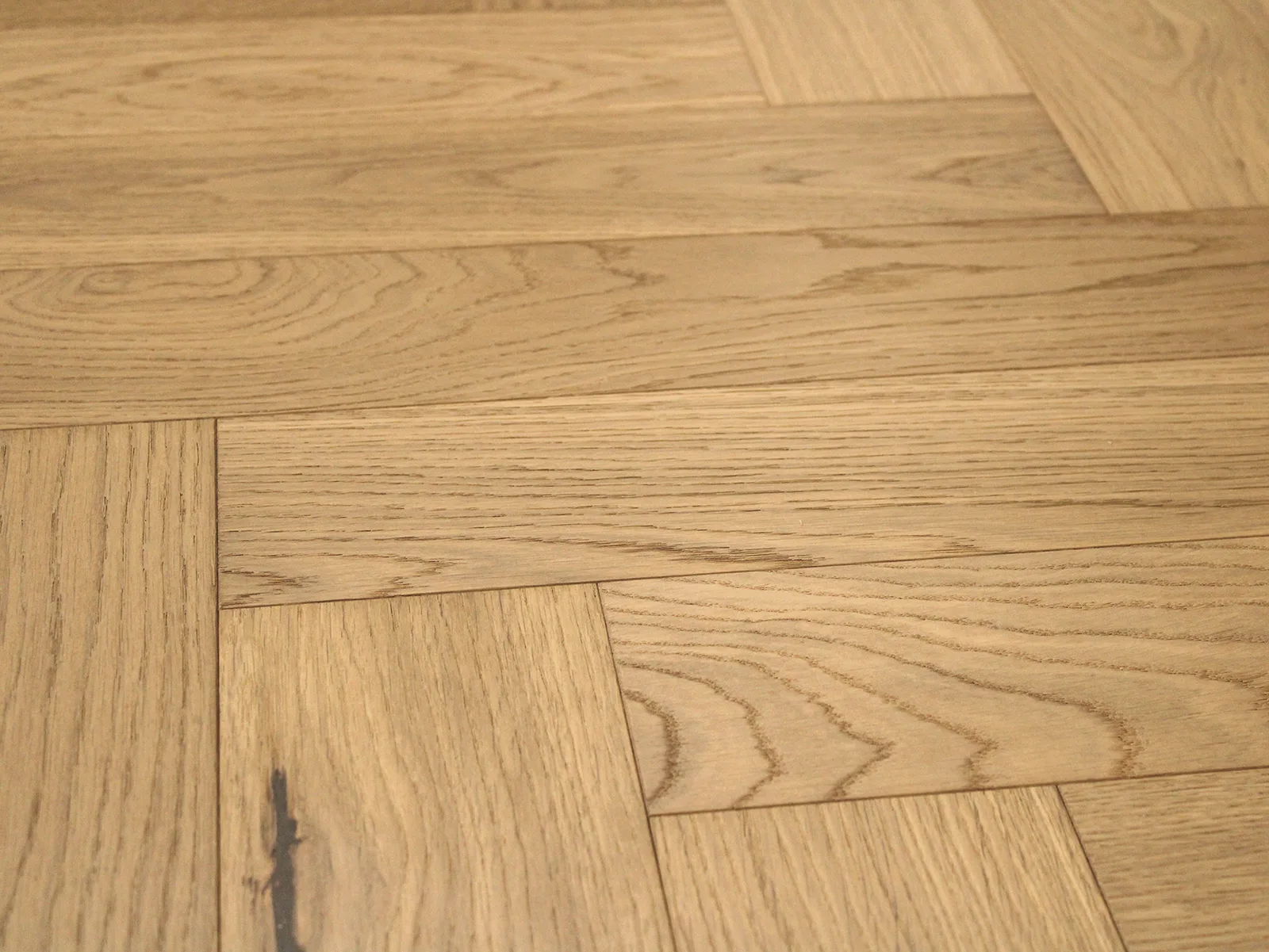 LA GARDE HERRINGBONE — Reward Provence III