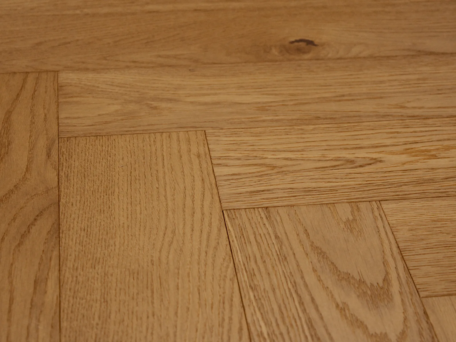 TARTONNE HERRINGBONE — Reward Provence III